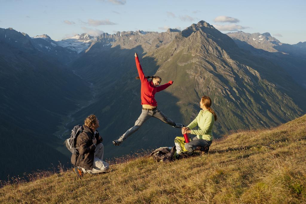 Apart Garni St Martin - Silvretta Card Premium Betrieb Galtür Eksteriør bilde